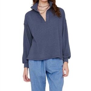 XiRENA Reid Sweatshirt in Hudson Blue